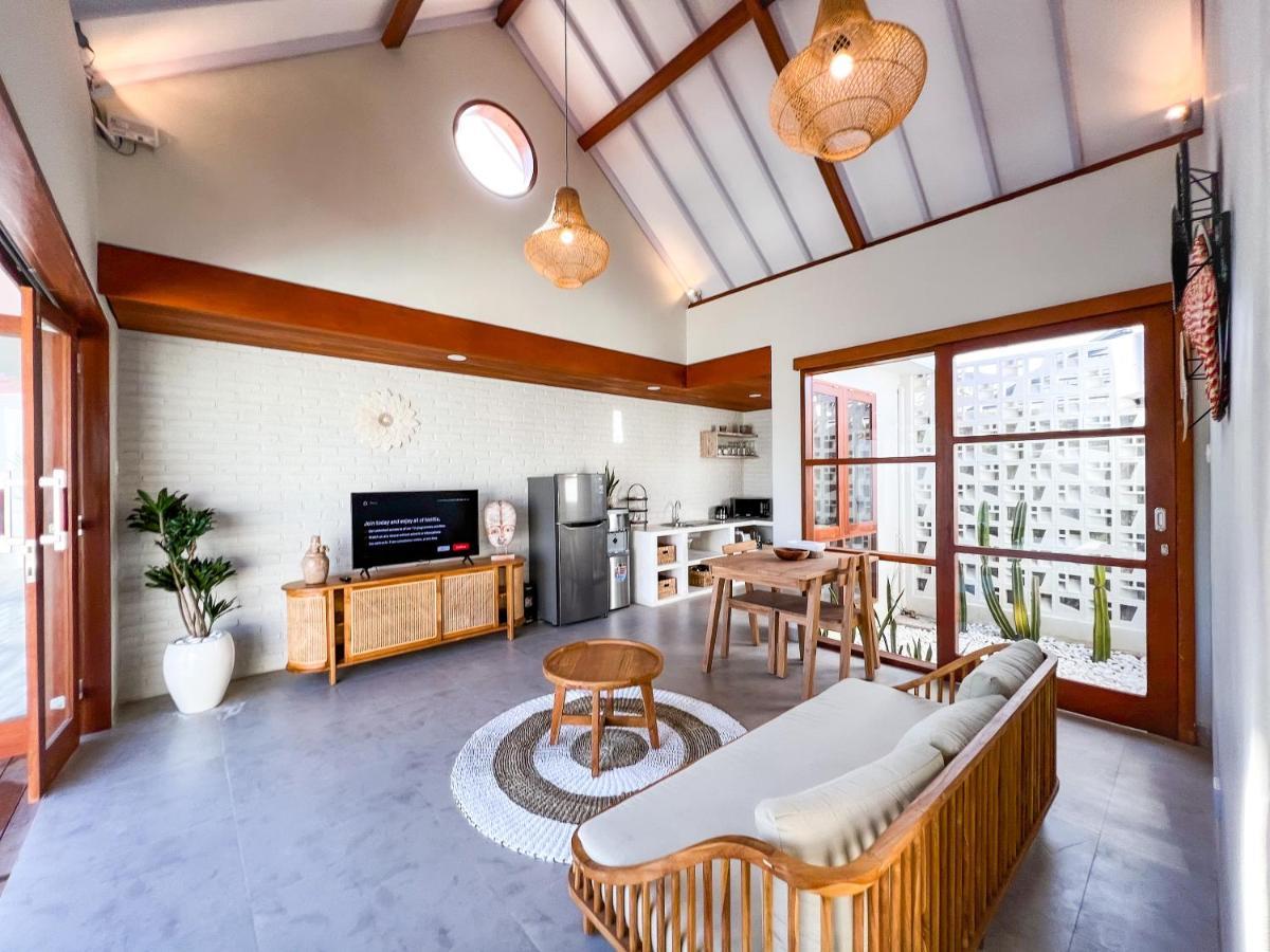 Moana Villa & Suites Bingin Улувату Екстер'єр фото