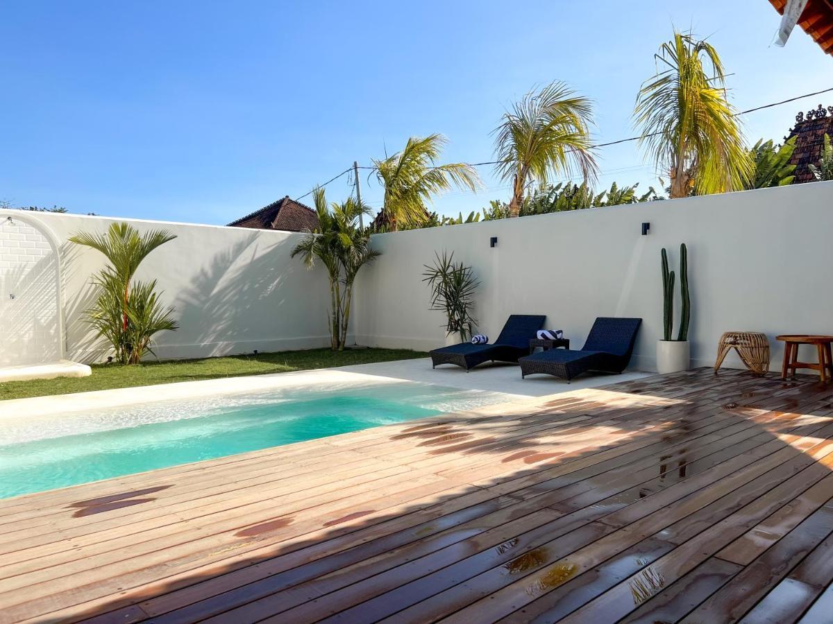 Moana Villa & Suites Bingin Улувату Екстер'єр фото