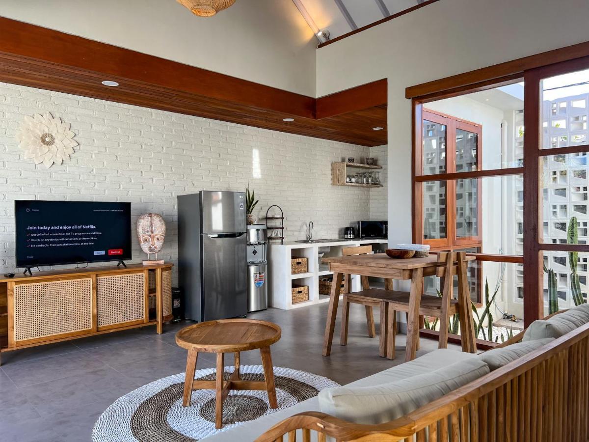 Moana Villa & Suites Bingin Улувату Екстер'єр фото