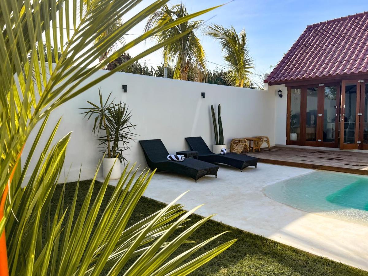 Moana Villa & Suites Bingin Улувату Екстер'єр фото