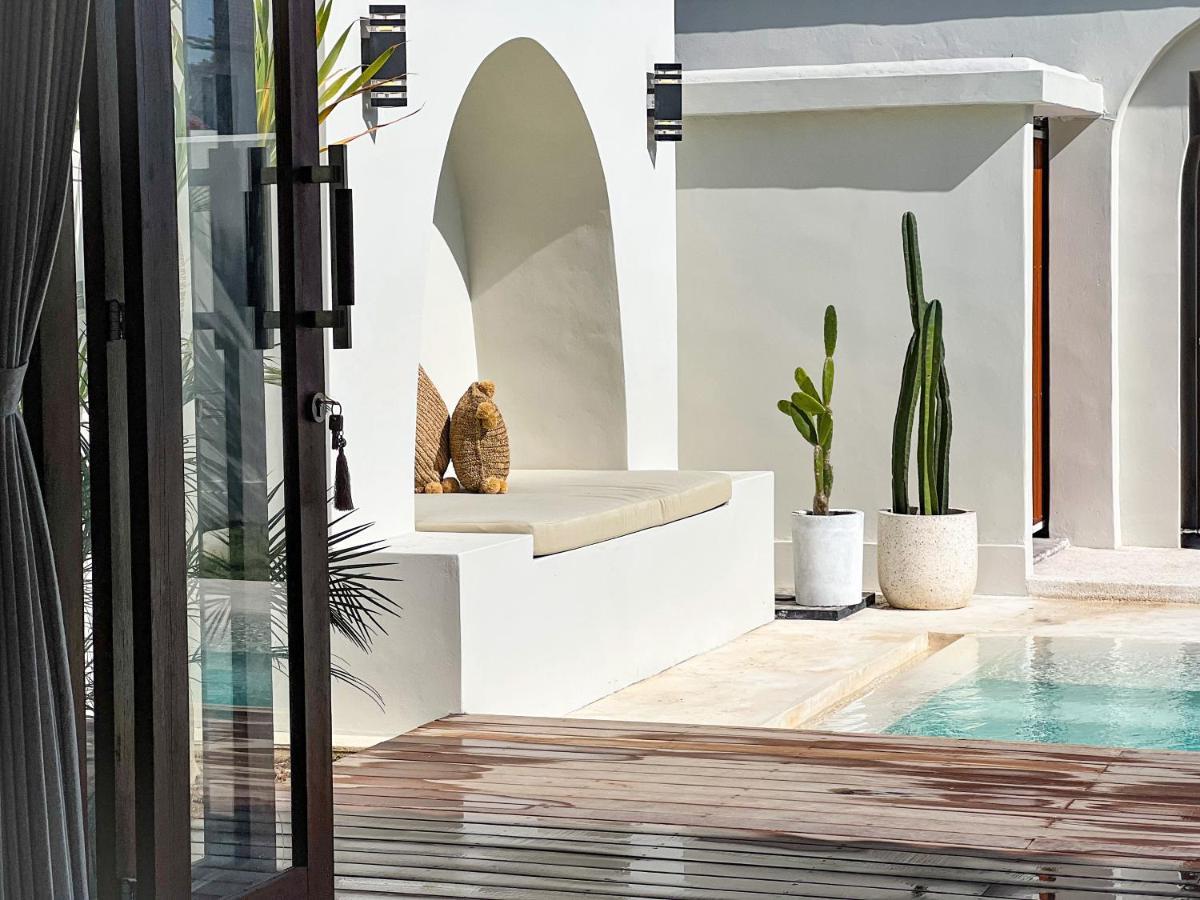 Moana Villa & Suites Bingin Улувату Екстер'єр фото