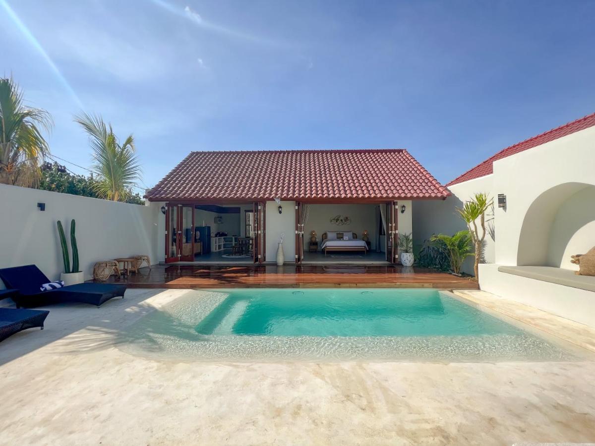 Moana Villa & Suites Bingin Улувату Екстер'єр фото