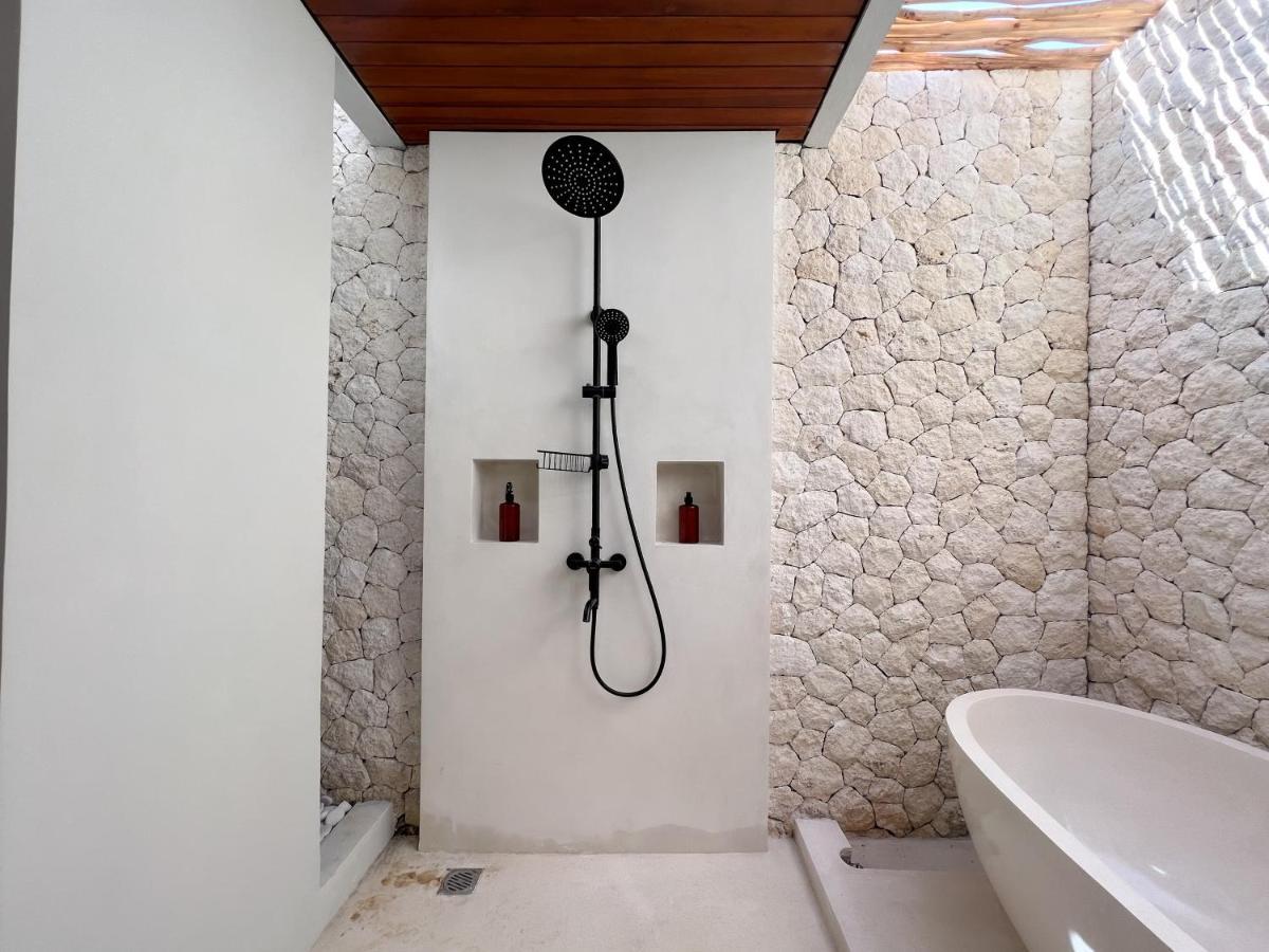Moana Villa & Suites Bingin Улувату Екстер'єр фото