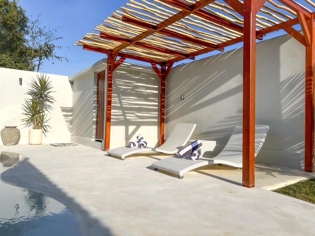Moana Villa & Suites Bingin Улувату Екстер'єр фото