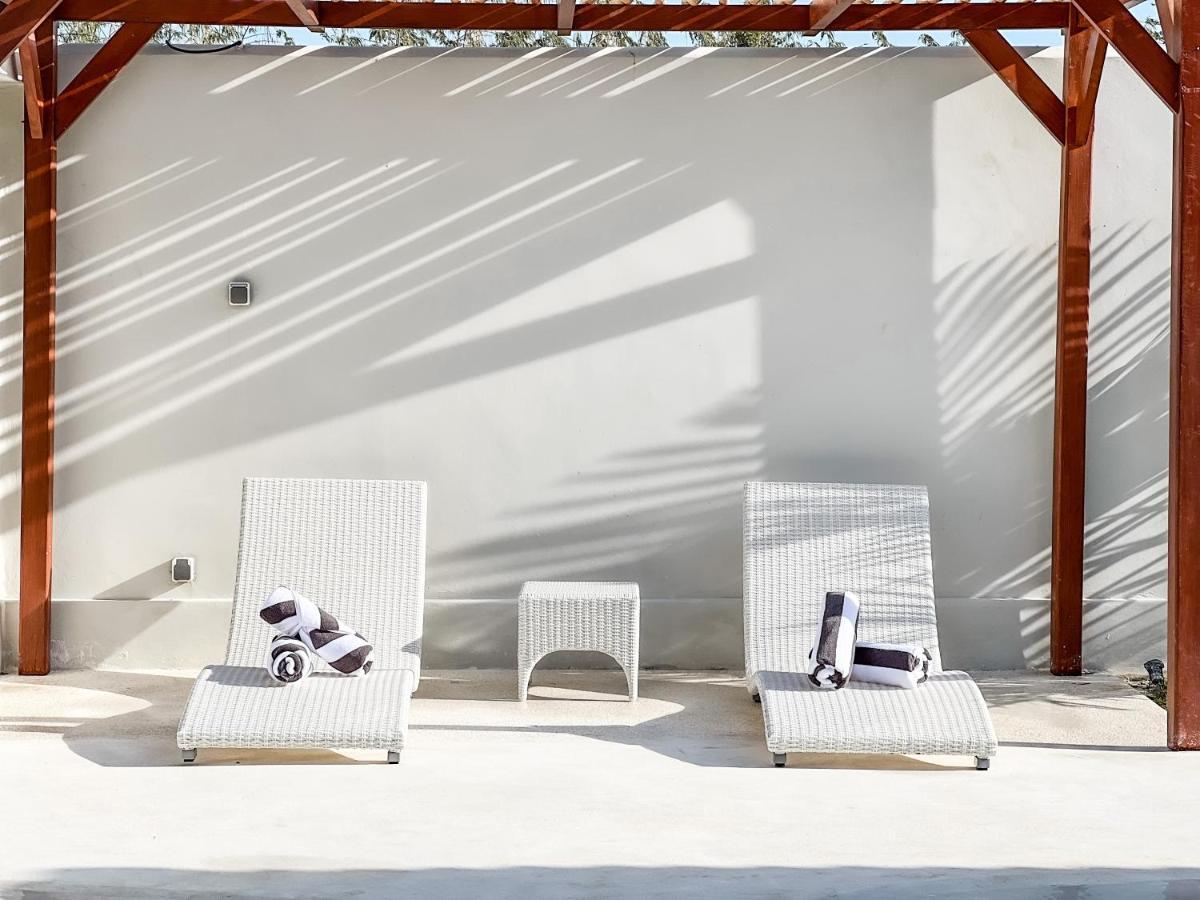 Moana Villa & Suites Bingin Улувату Екстер'єр фото